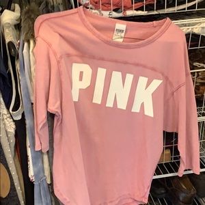 VS PINK. 3/4 sleeve top